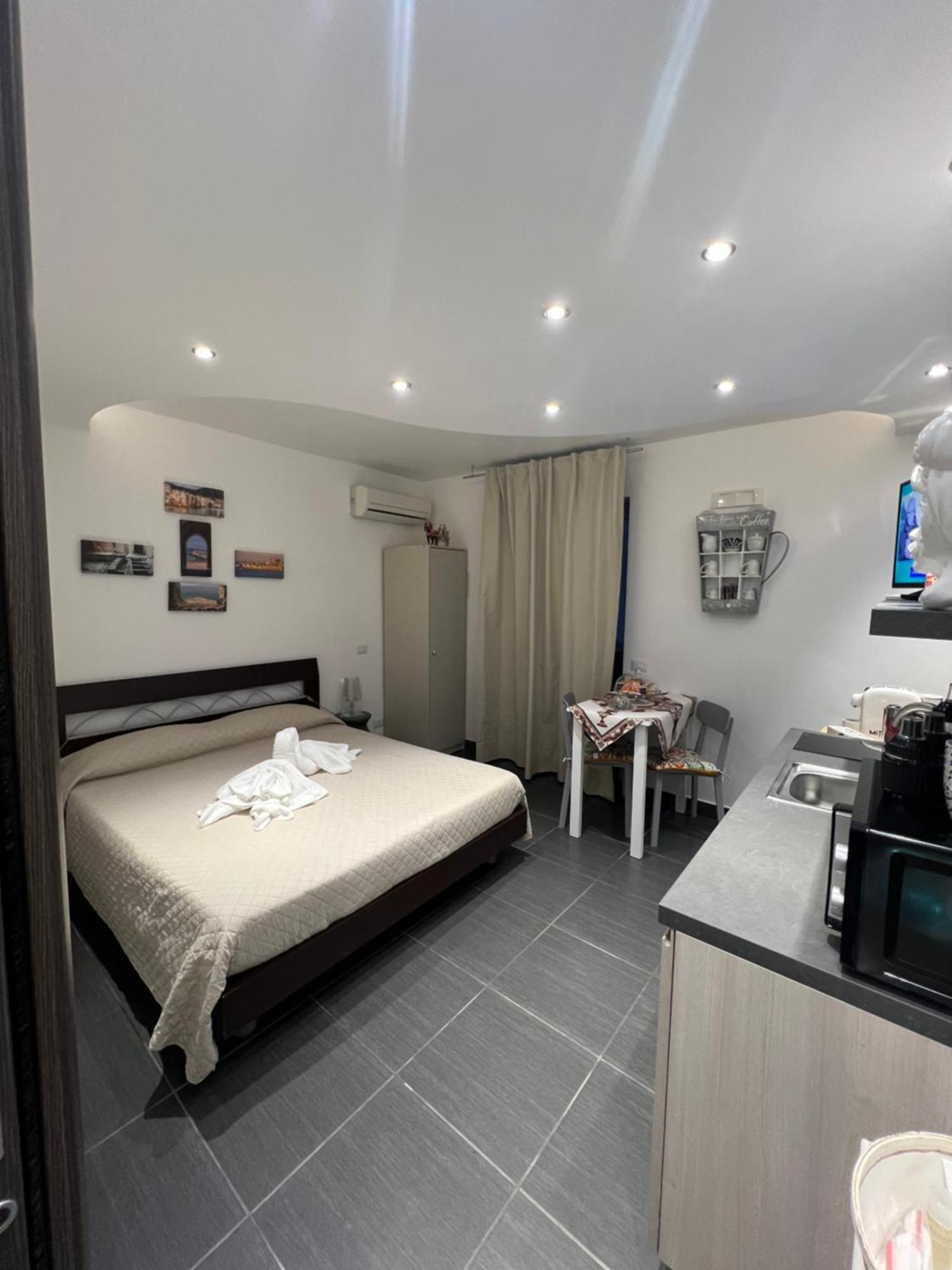 Nel Cortile Suite 체팔루 외부 사진